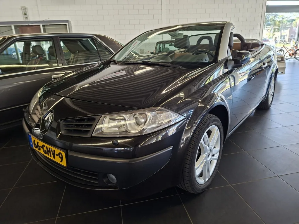 Renault Mégane (2008) — foto 1