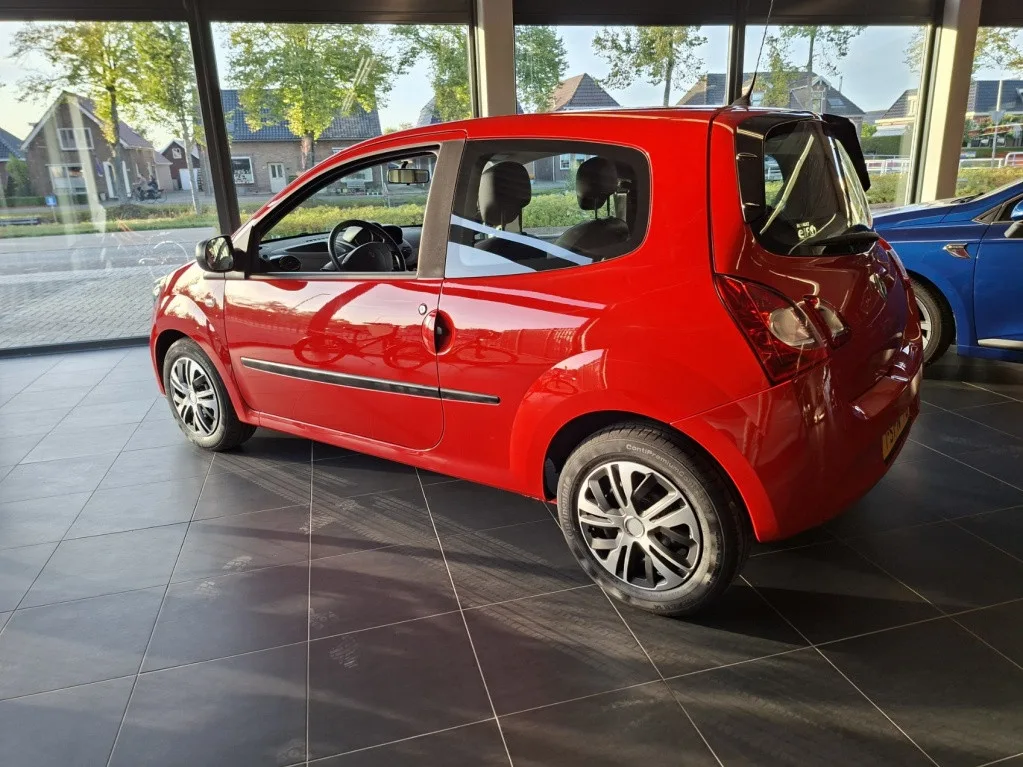 Renault Twingo (2013) — foto 1
