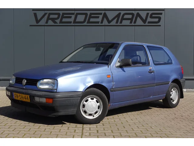 Volkswagen Golf (1992) — foto 1
