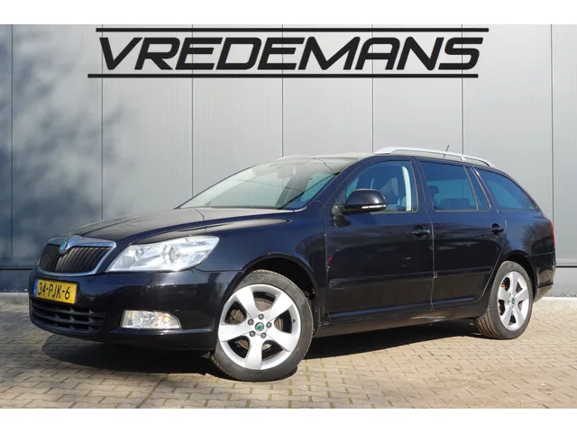 Škoda Octavia (2011) — foto 1