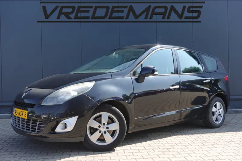 Renault Grand Scénic (2010)
