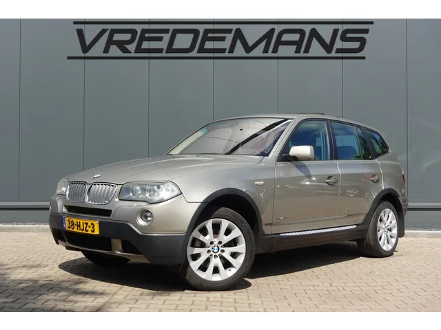 BMW X3 (2009) — foto 1