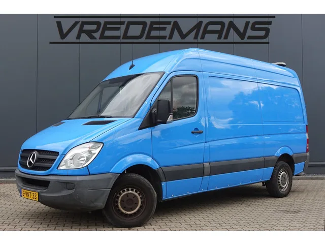 Mercedes-Benz Sprinter (2011) — foto 1