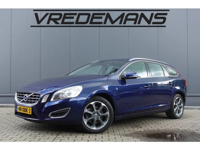 Volvo V60 (2012) — foto 1