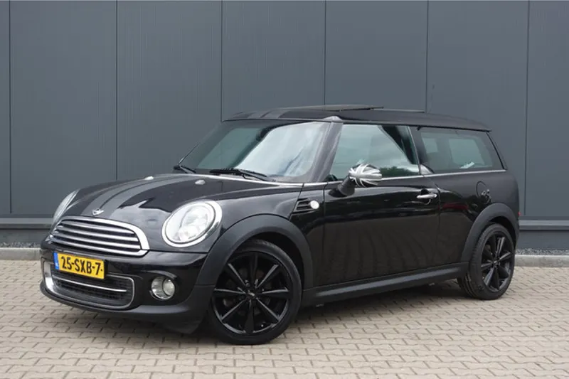MINI Clubman (2011)