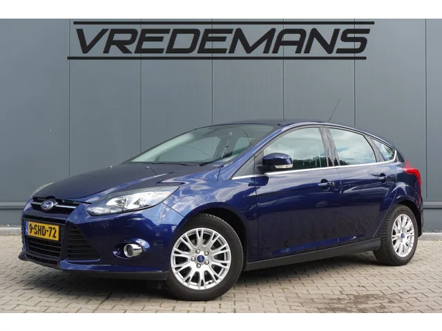 Ford Focus (2013) — foto 1