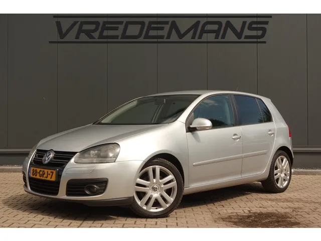 Volkswagen Golf (2008) — foto 1