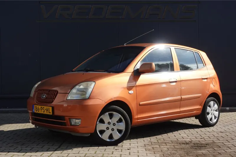 Kia Picanto (2004)