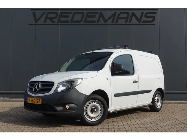Mercedes-Benz Citan (2018) — foto 1