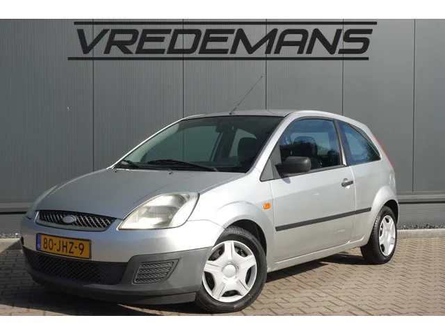 Ford Fiesta (2005) — foto 1