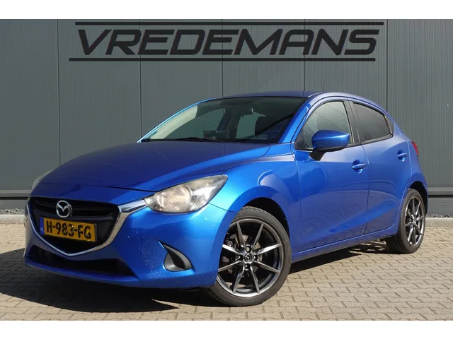 Mazda 2 (2016) — foto 1