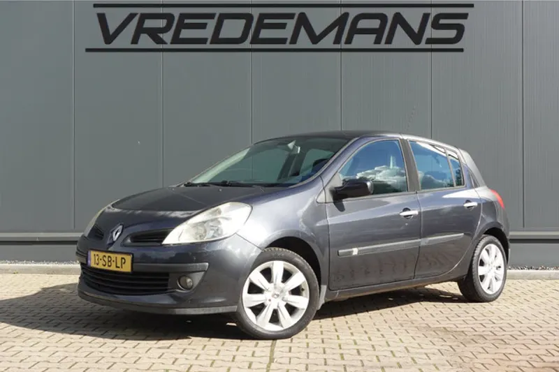 Renault Clio (2005)