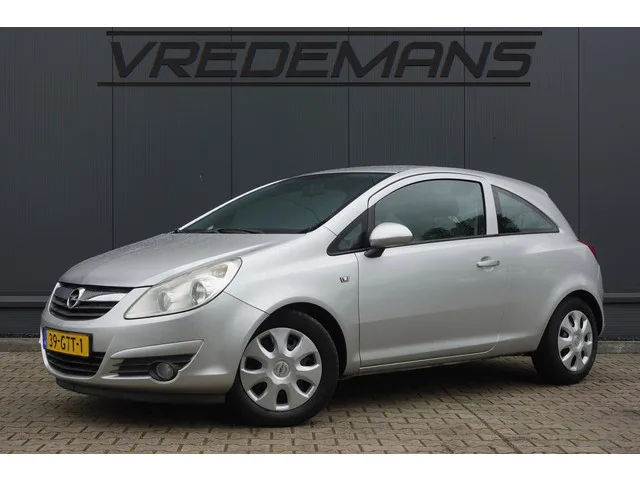 Opel Corsa (2008) — foto 1