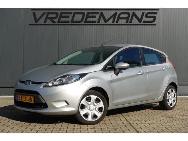 Ford Fiesta (2010) — foto 1