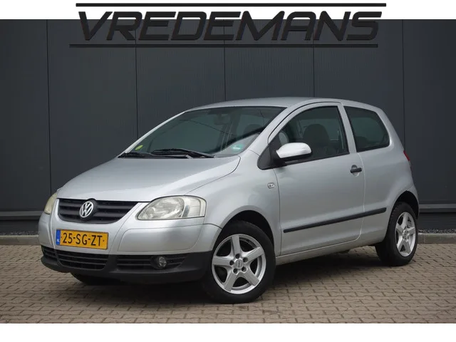 Volkswagen Fox (2006) — foto 1