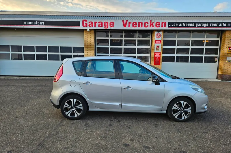 Renault Scénic (2011)