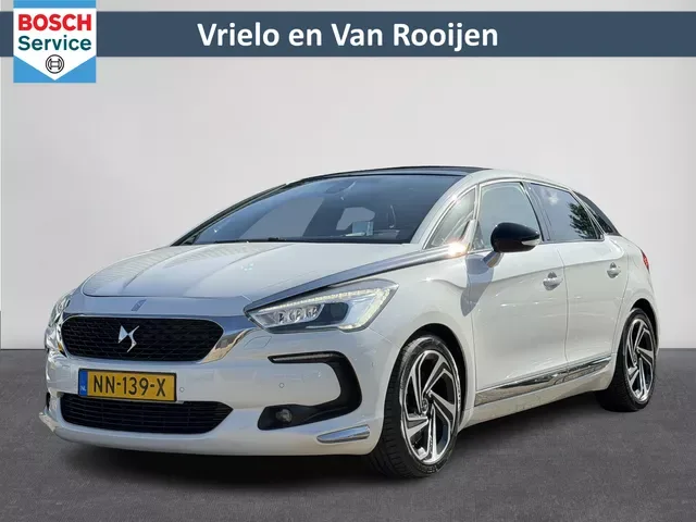 DS 5 (2017) — foto 1