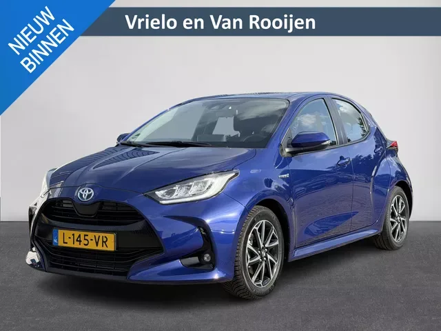 Toyota Yaris (2021) — foto 1