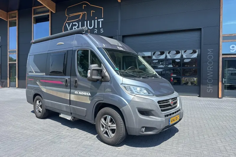 Adria Twin (2015)