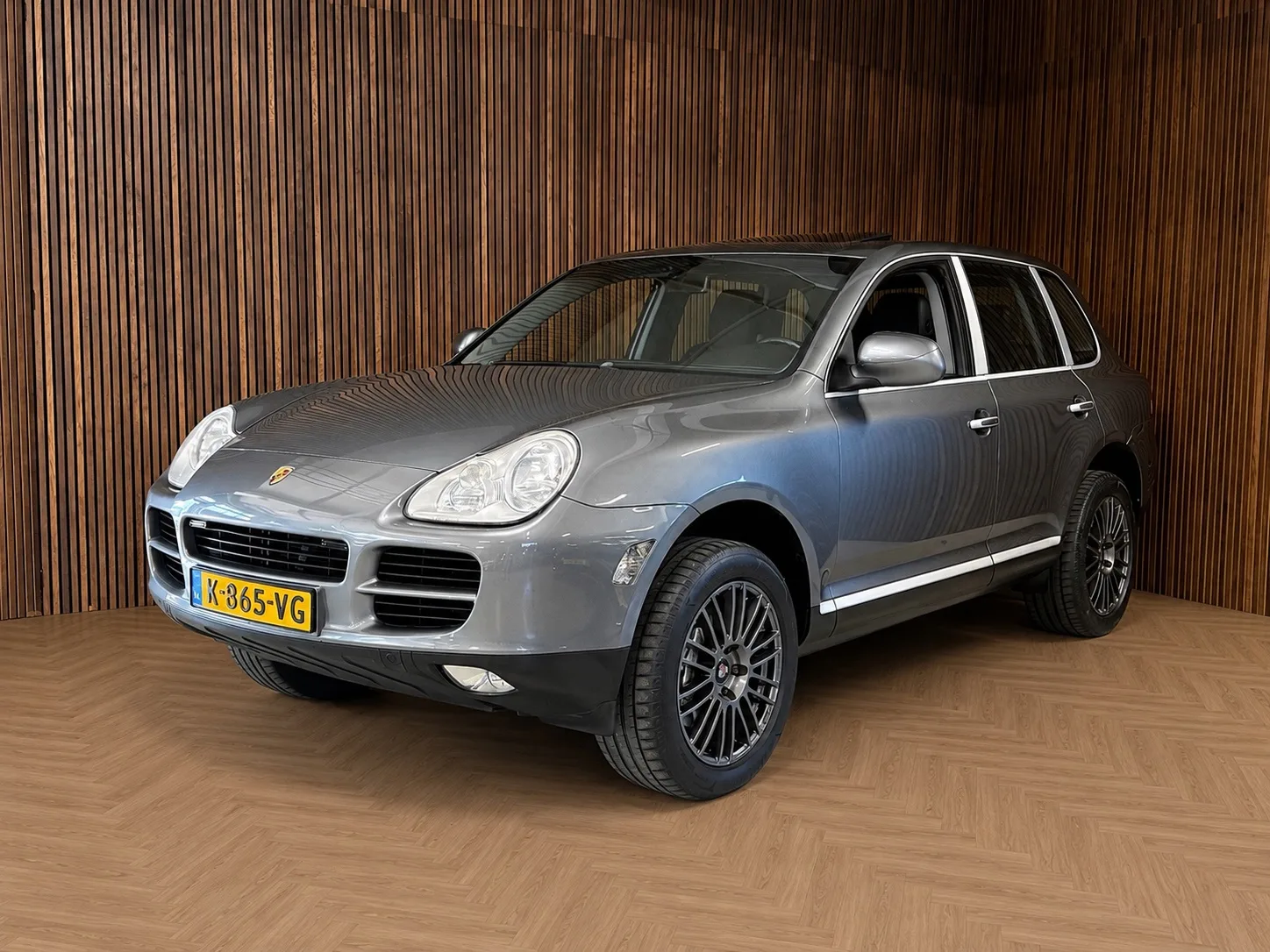 Porsche Cayenne (2003) — foto 1