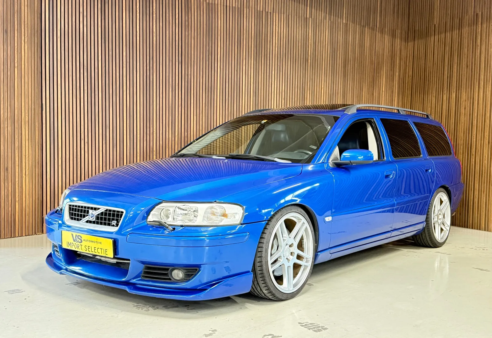 Volvo V70 (2006) — foto 1