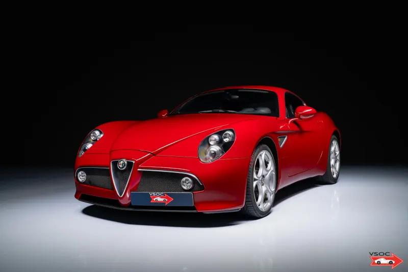 Alfa Romeo 8C (2008)