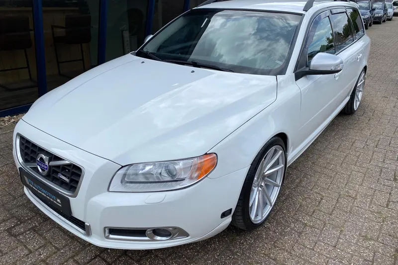 Volvo V70 (2010)