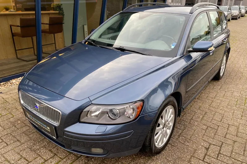 Volvo V50 (2004)