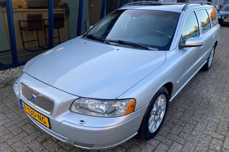 Volvo V70 (2005)