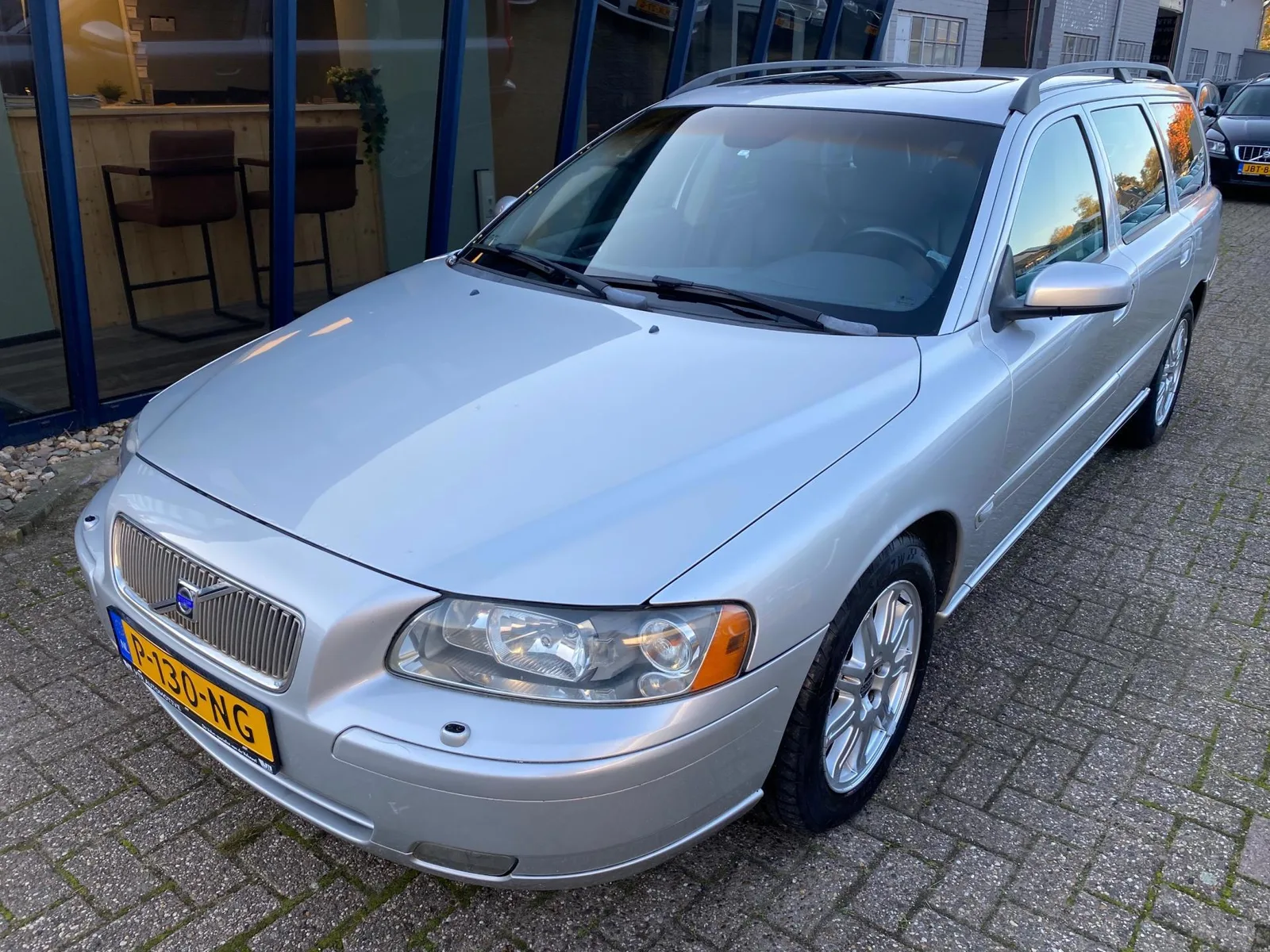 Volvo V70 (2005) — foto 1