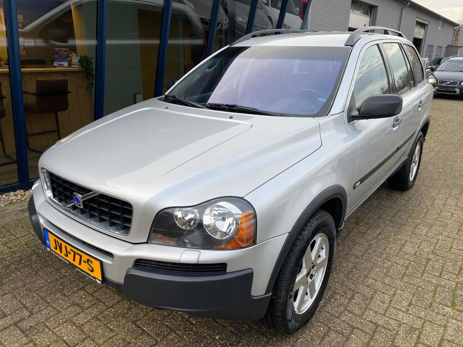 Volvo XC90 (2004) — foto 1