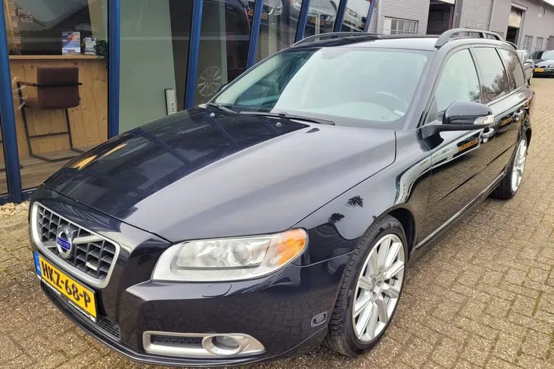 Volvo V70 (2010)