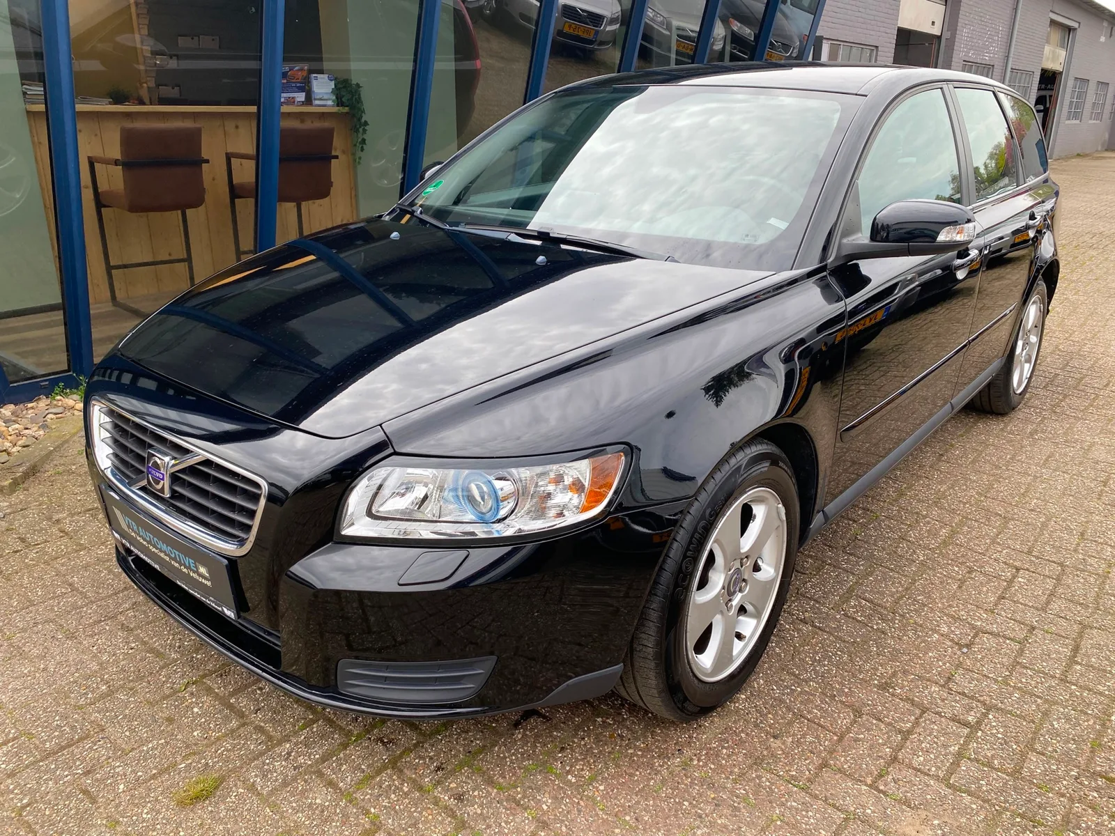 Volvo V50 (2009) — foto 1