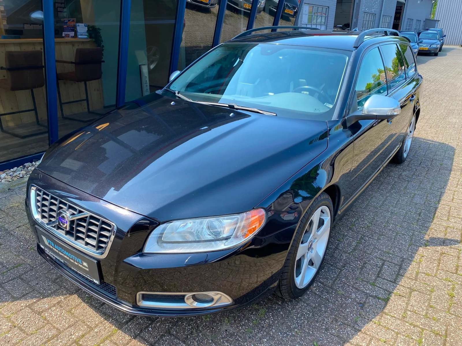 Volvo V70 (2008) — foto 1