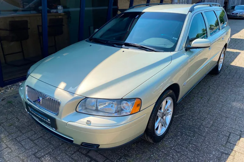 Volvo V70 (2006)