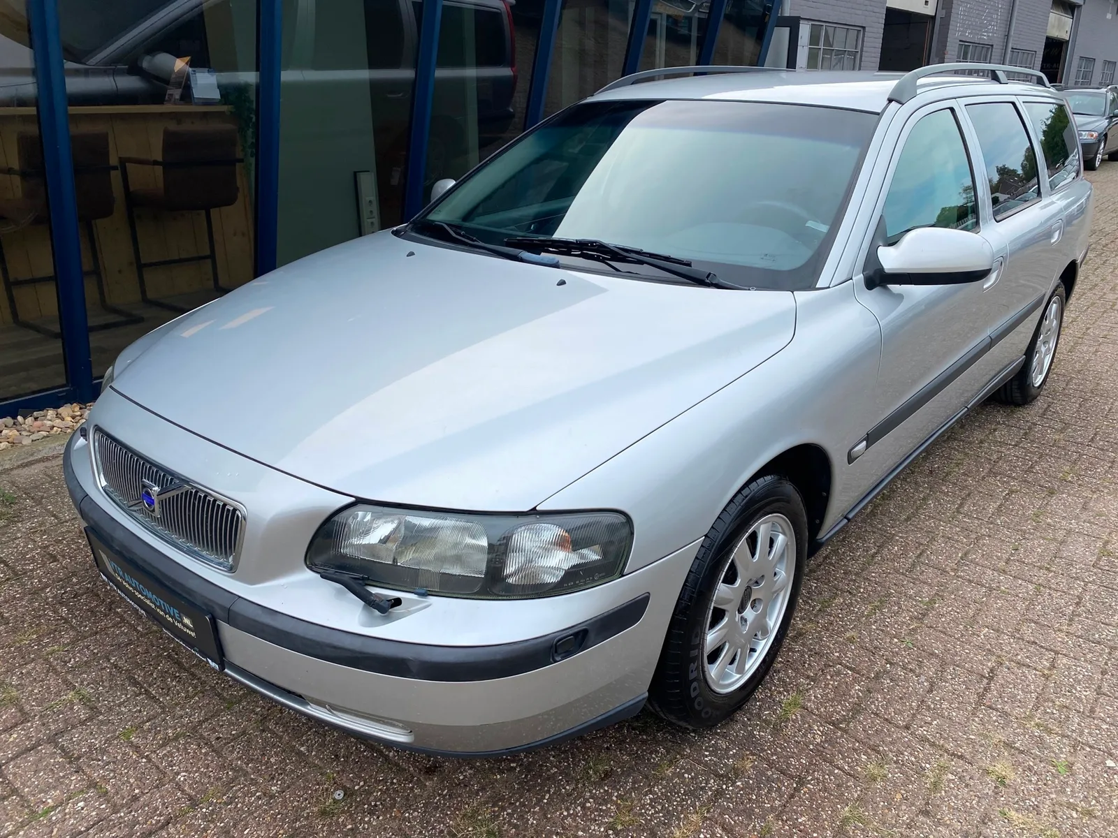 Volvo V70 (2003) — foto 1