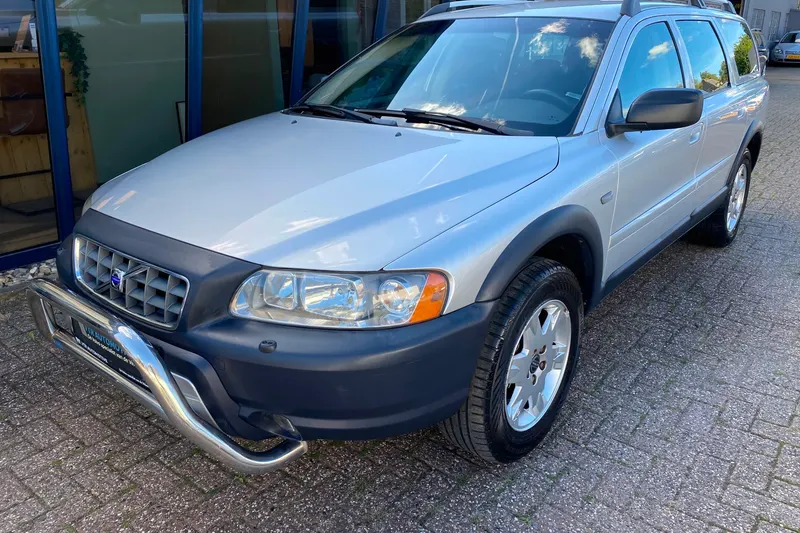 Volvo XC70 (2005)