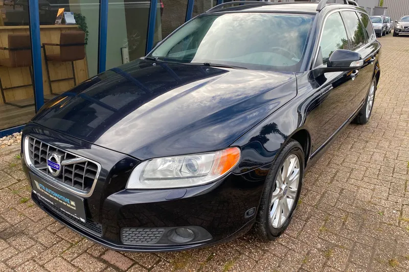 Volvo V70 (2009)