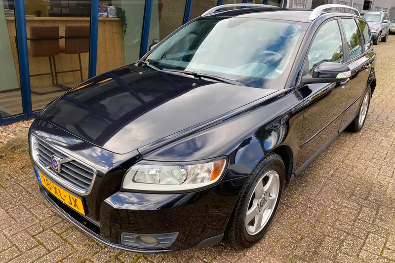 Volvo V50 (2007)