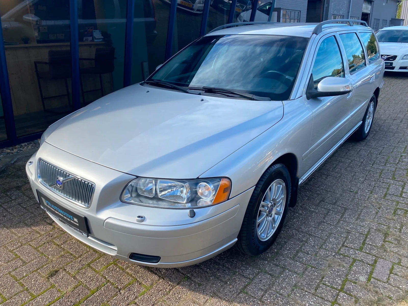 Volvo V70 (2007) — foto 1