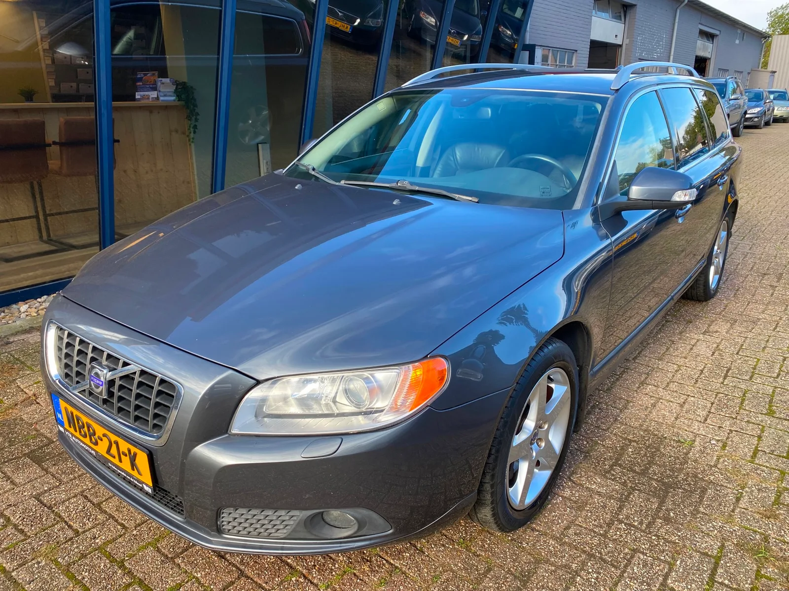 Volvo V70 (2007) — foto 1