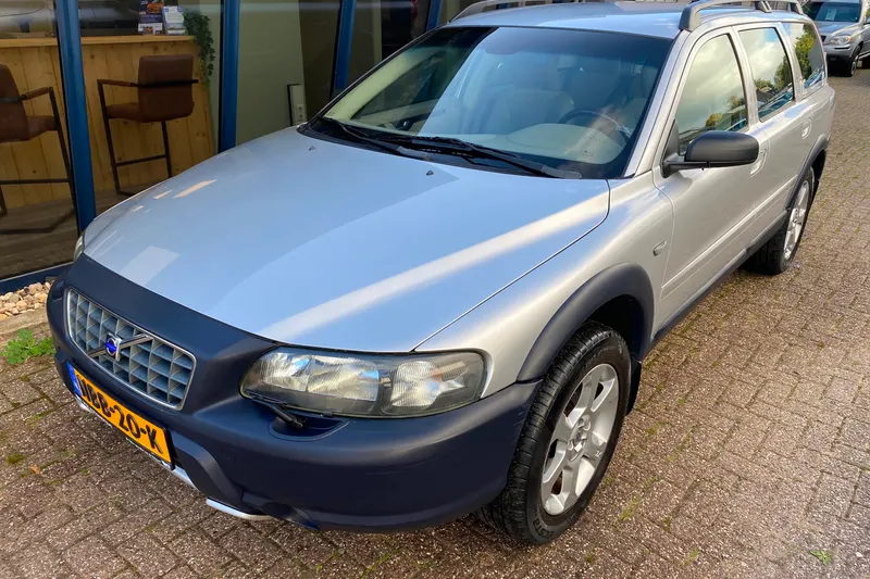 Volvo XC70 (2003)
