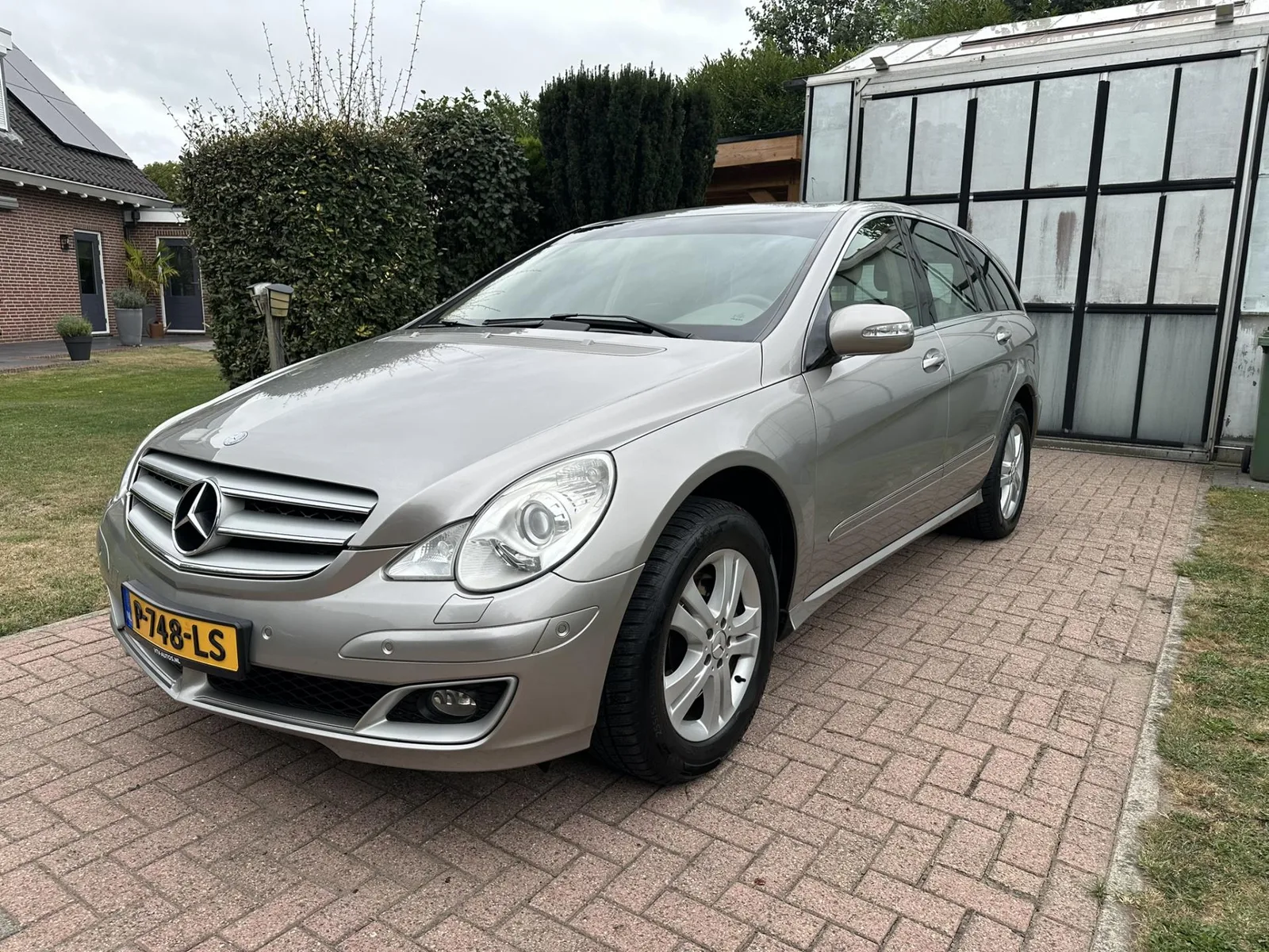 Mercedes-Benz R-Klasse (2006) — foto 1