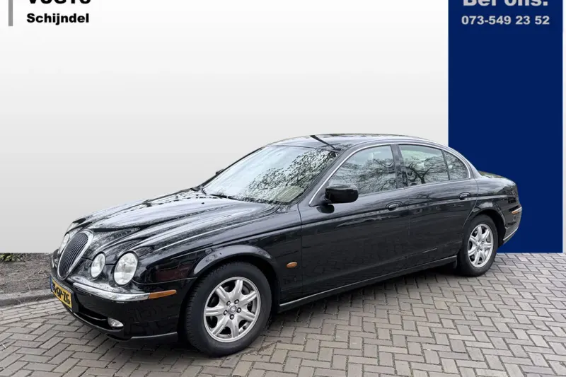 Jaguar S-Type (2001)
