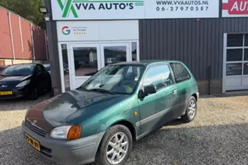 Toyota Starlet (1996)