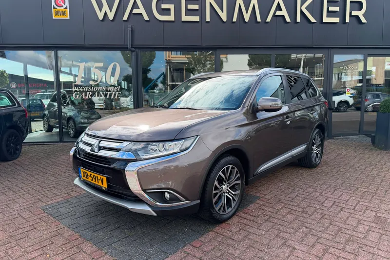 Mitsubishi Outlander (2017)