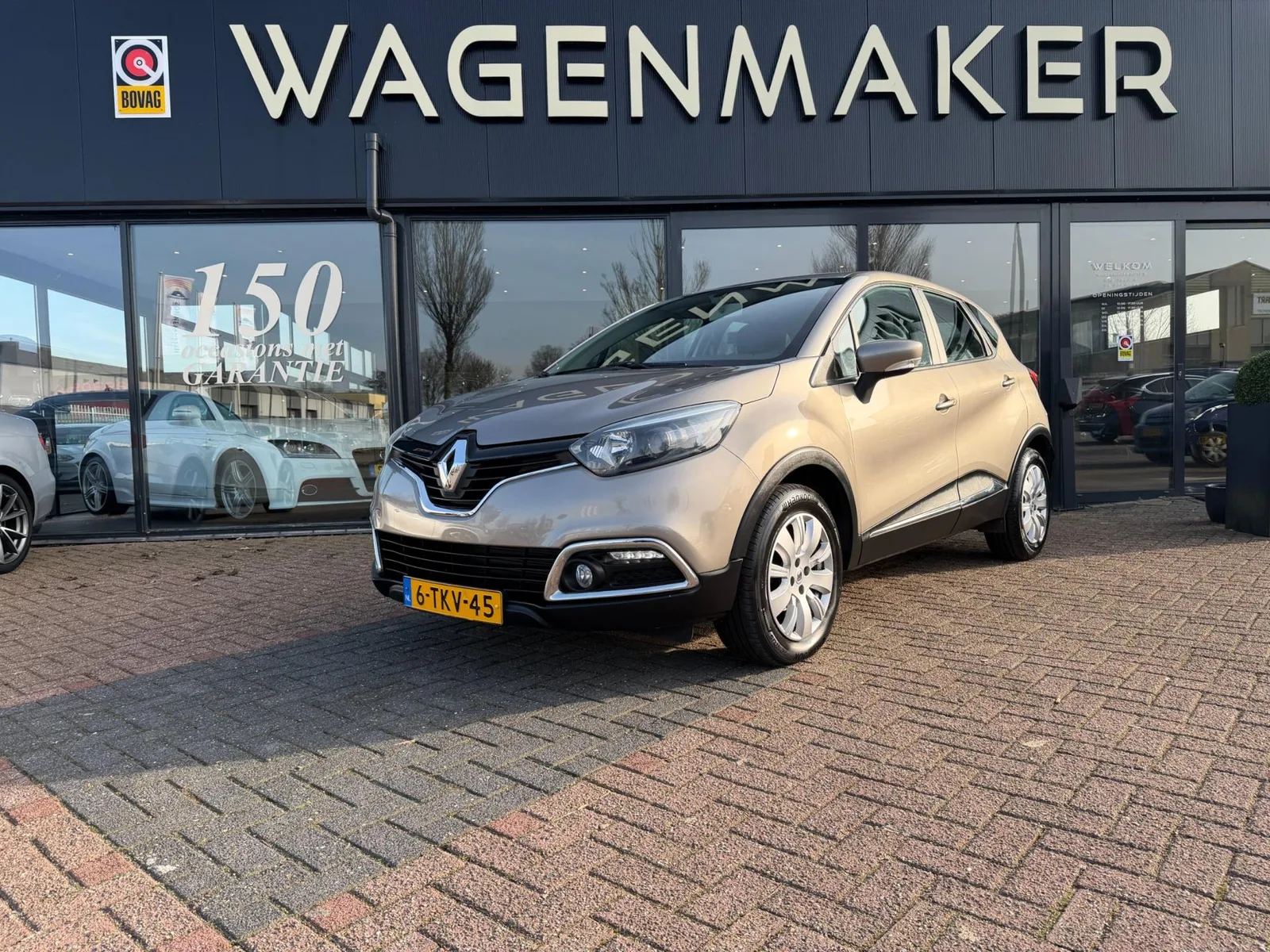 Renault Captur (2014) — foto 1