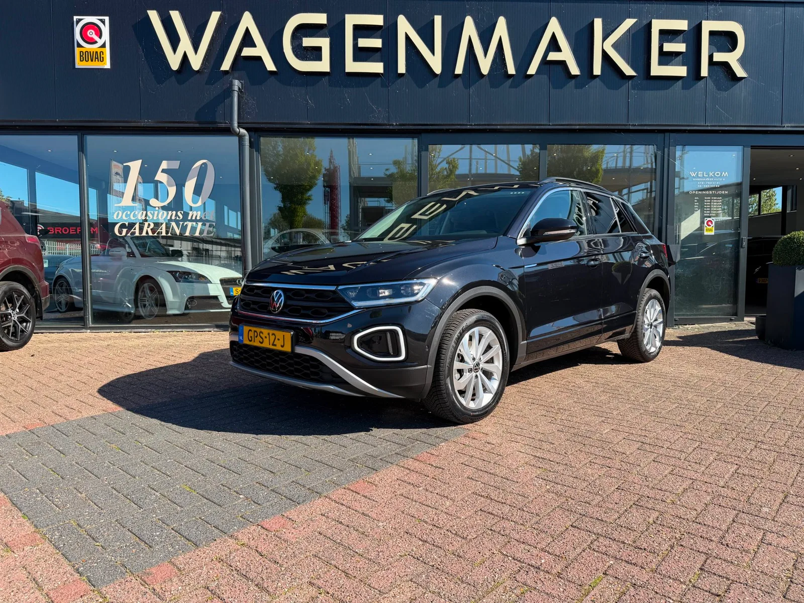 Volkswagen T-Roc (2024) — foto 1