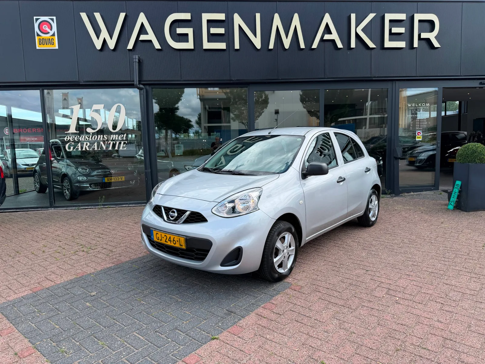 Nissan Micra (2015) — foto 1