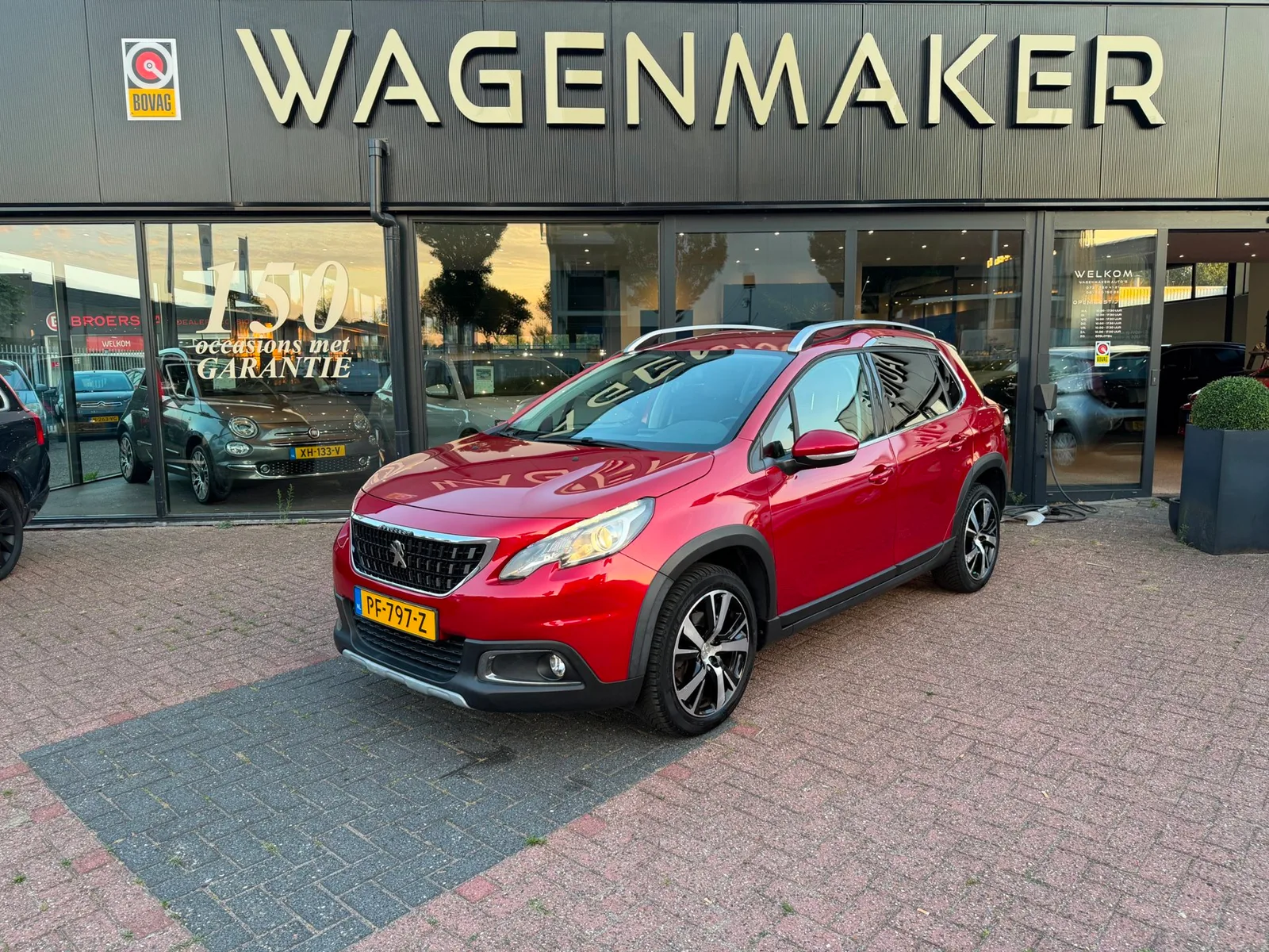 Peugeot 2008 (2017) — foto 1
